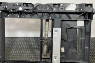 Face avant PEUGEOT 208 1