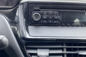 Face avant PEUGEOT 208 1