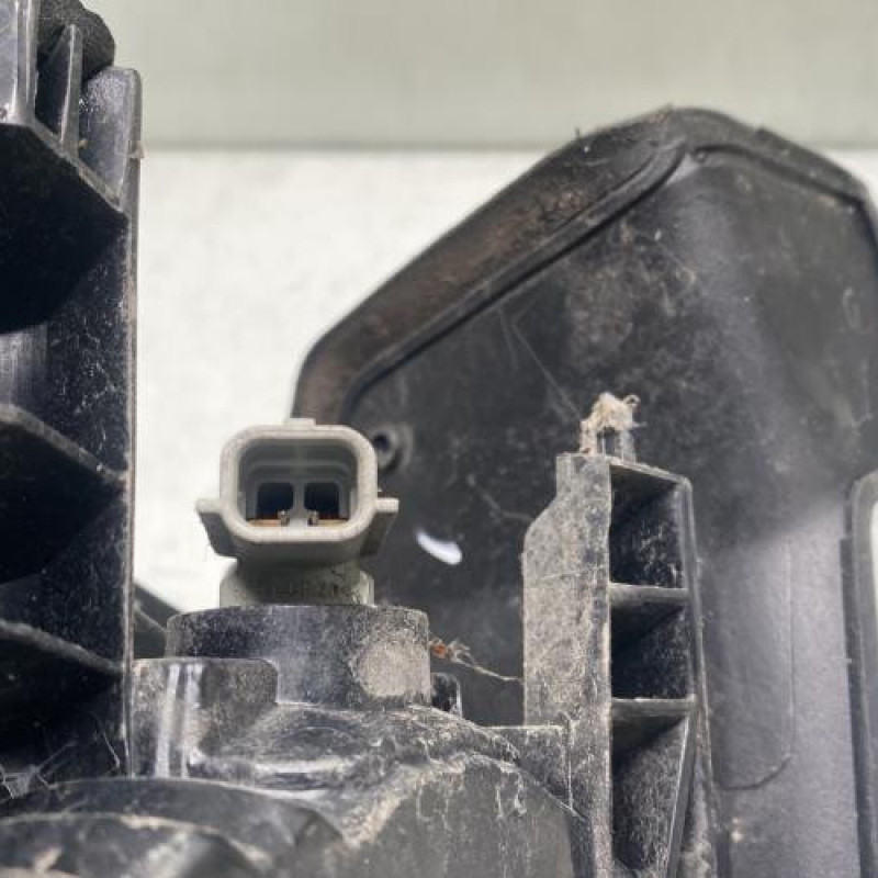 Feu arriere principal droit (feux) RENAULT LAGUNA 3 Photo n°4