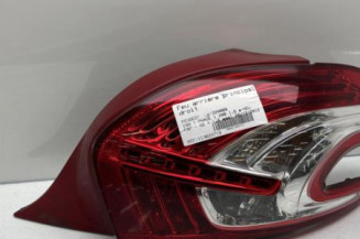 Feu arriere principal droit (feux) PEUGEOT 208 1 Photo n°1