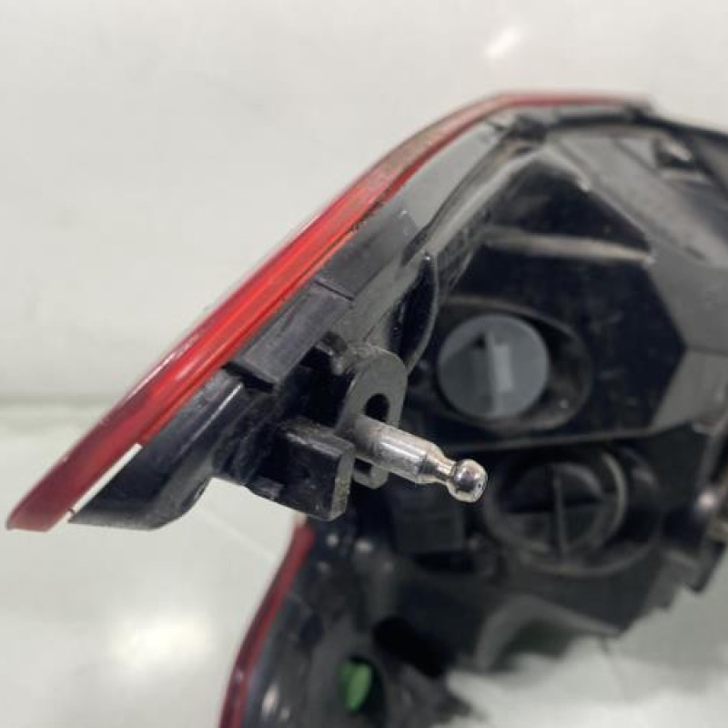 Feu arriere principal droit (feux) PEUGEOT 308 2 Photo n°5