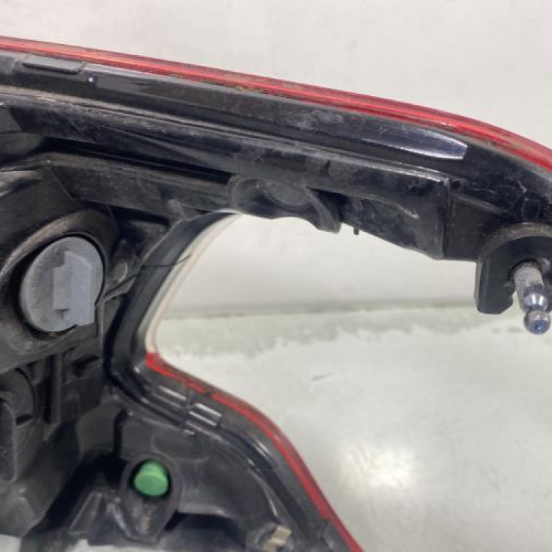 Feu arriere principal gauche (feux) PEUGEOT 308 2 Photo n°4