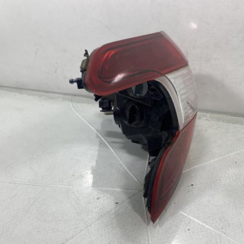 Feu arriere principal gauche (feux) PEUGEOT 308 2 Photo n°6