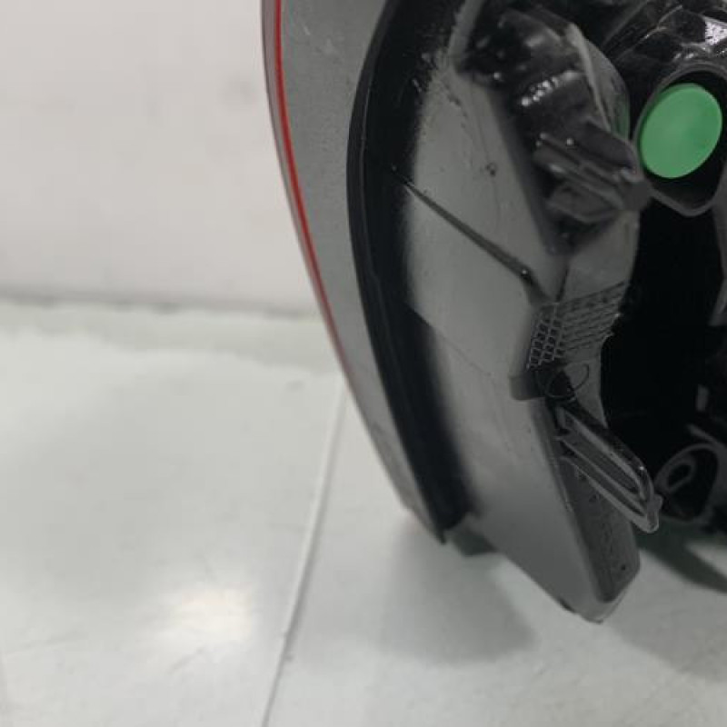 Feu arriere secondaire droit (feux) PEUGEOT 308 2 Photo n°4