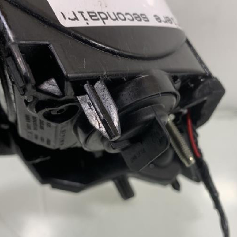 Feu arriere secondaire gauche (feux) PEUGEOT 308 2 Photo n°6