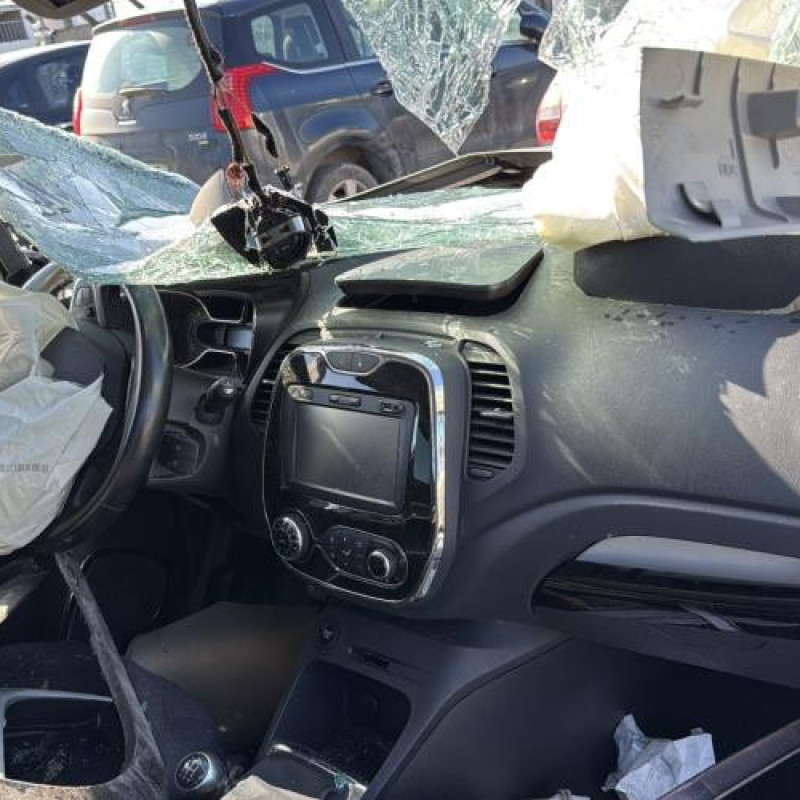 Feu arriere secondaire droit (feux) RENAULT CAPTUR 1 Photo n°8