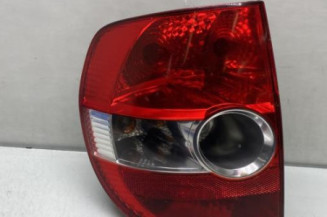 Feu arriere principal gauche (feux) VOLKSWAGEN FOX Photo n°1