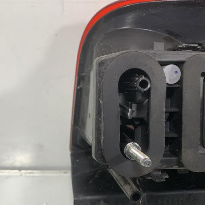 Feu arriere principal droit (feux) DACIA DUSTER 1 Photo n°3