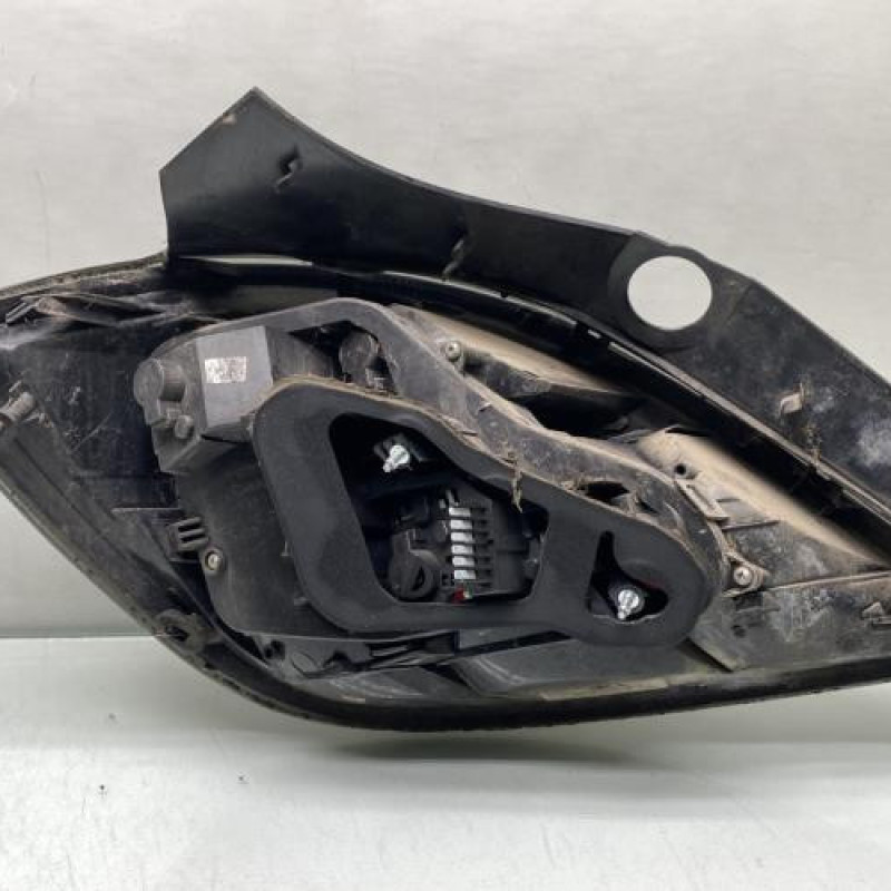 Feu arriere principal droit (feux) OPEL ASTRA H Photo n°2