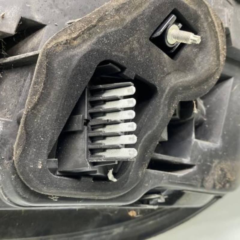 Feu arriere principal gauche (feux) OPEL ASTRA H Photo n°3