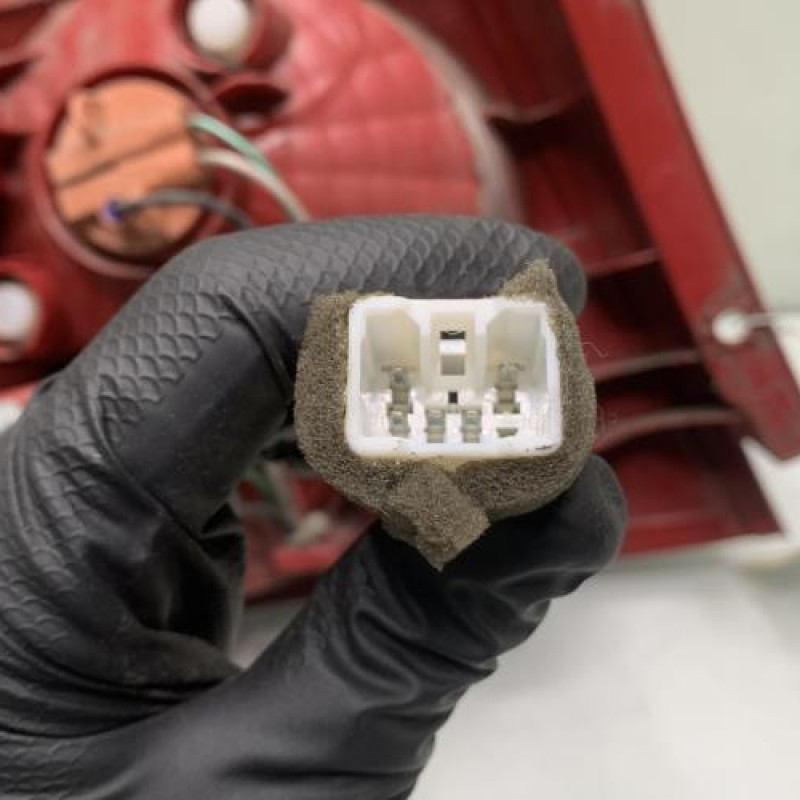 Feu arriere principal droit (feux) HYUNDAI GETZ Photo n°3