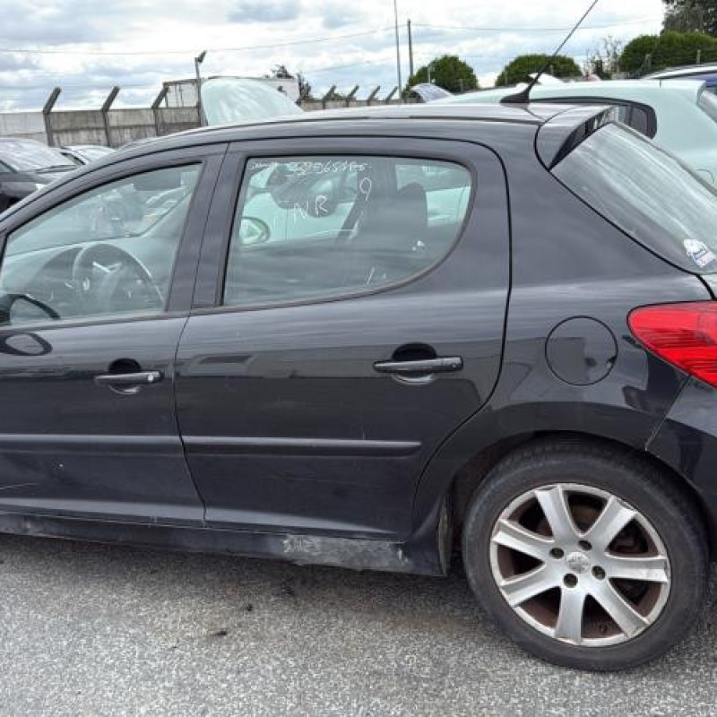 Feu arriere principal gauche (feux) PEUGEOT 207 Photo n°9