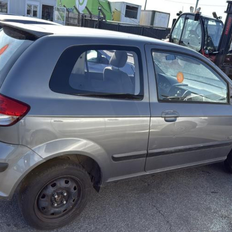 Feu arriere principal droit (feux) HYUNDAI GETZ Photo n°12