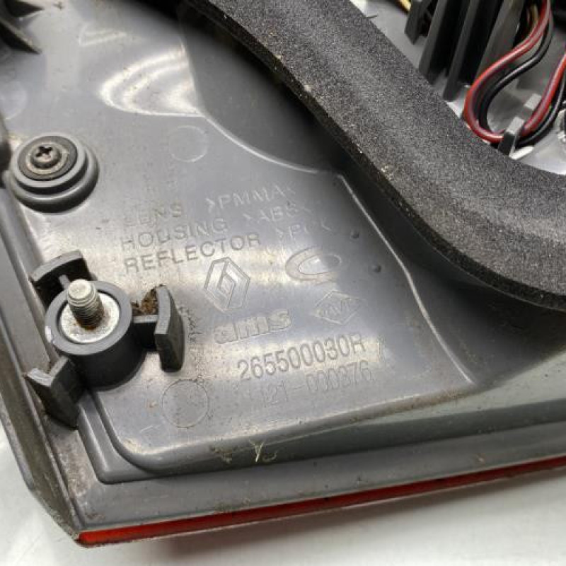 Feu arriere secondaire droit (feux) RENAULT LATITUDE Photo n°5