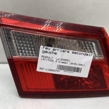 Feu arriere secondaire gauche (feux) RENAULT LATITUDE Photo n°1