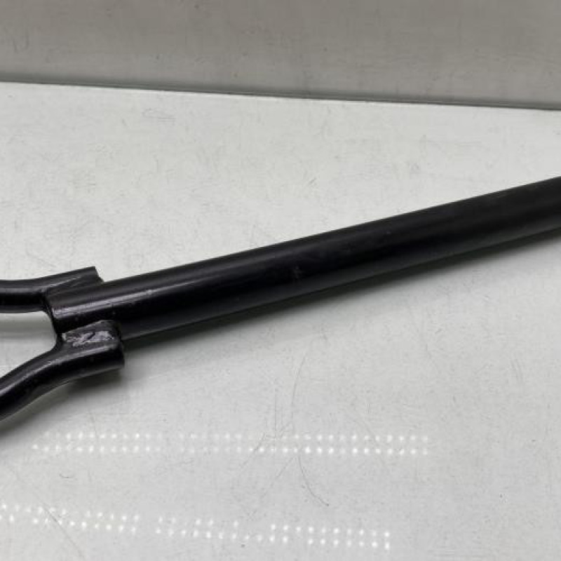 Crochet de remorquage RENAULT LATITUDE Photo n°1