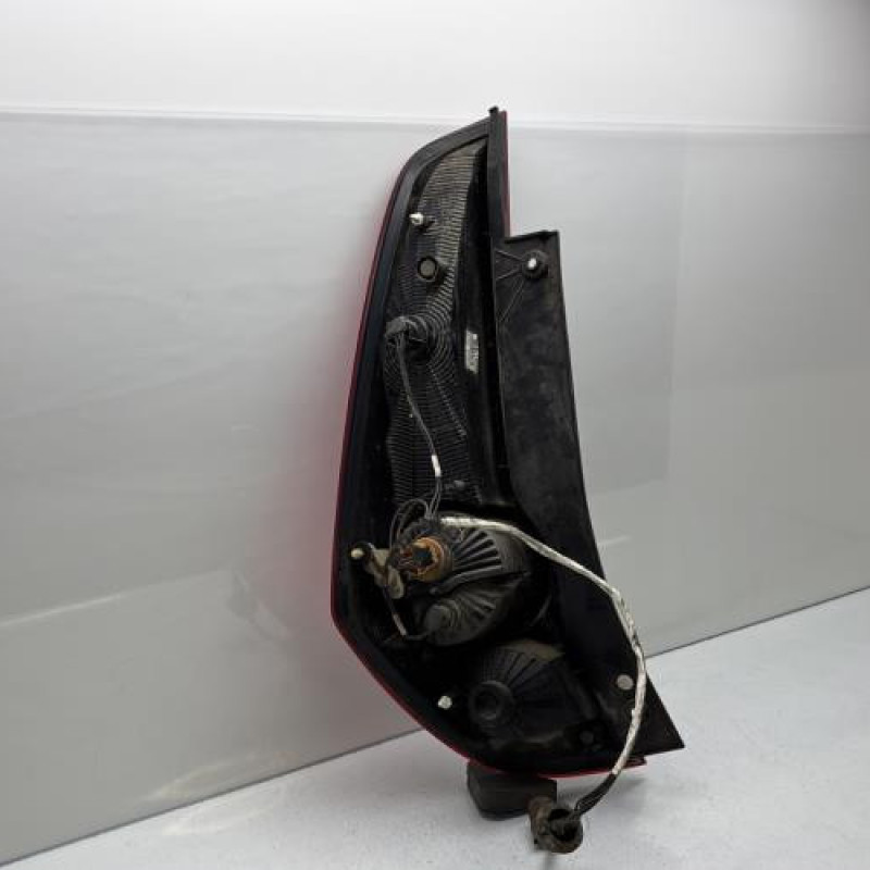 Feu arriere principal droit (feux) OPEL AGILA B Photo n°5