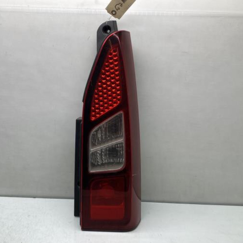 Feu arriere principal droit (feux) PEUGEOT PARTNER 2 Photo n°2