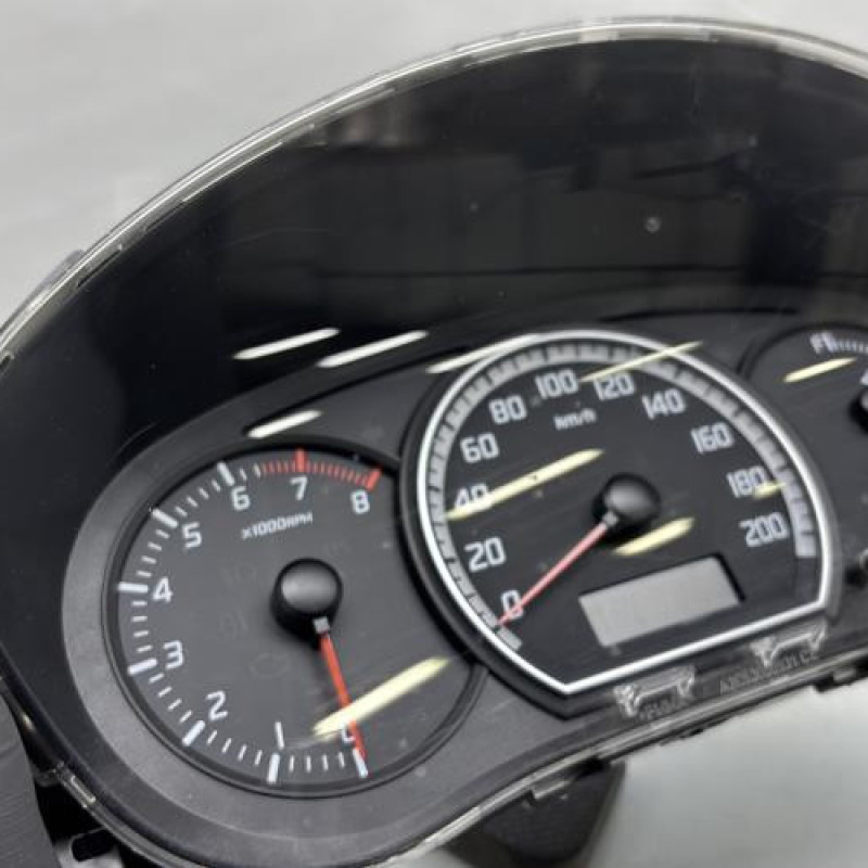 Compteur SUZUKI SWIFT 3 Photo n°2