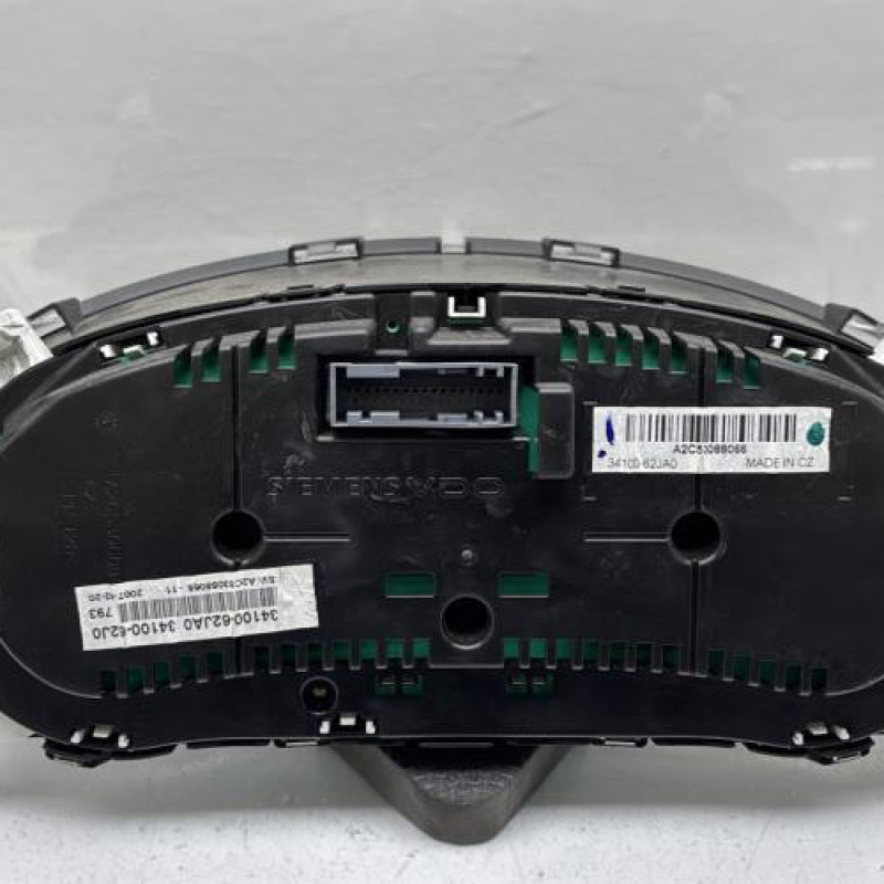 Compteur SUZUKI SWIFT 3 Photo n°3