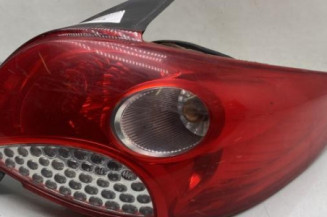 Feu arriere principal droit (feux) PEUGEOT 206+ Photo n°1