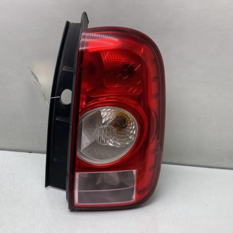 Feu arriere principal droit (feux) DACIA DUSTER 1 Photo n°1