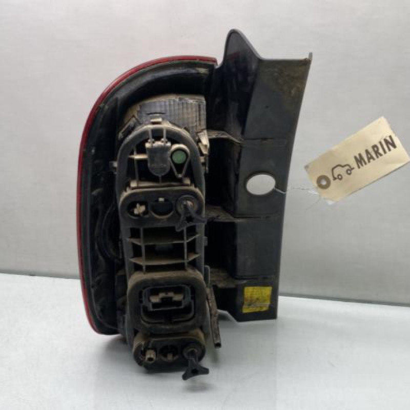 Feu arriere principal droit (feux) DACIA DUSTER 1 Photo n°2