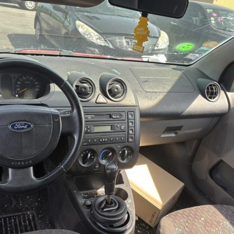 Compteur FORD FIESTA 5 Photo n°18