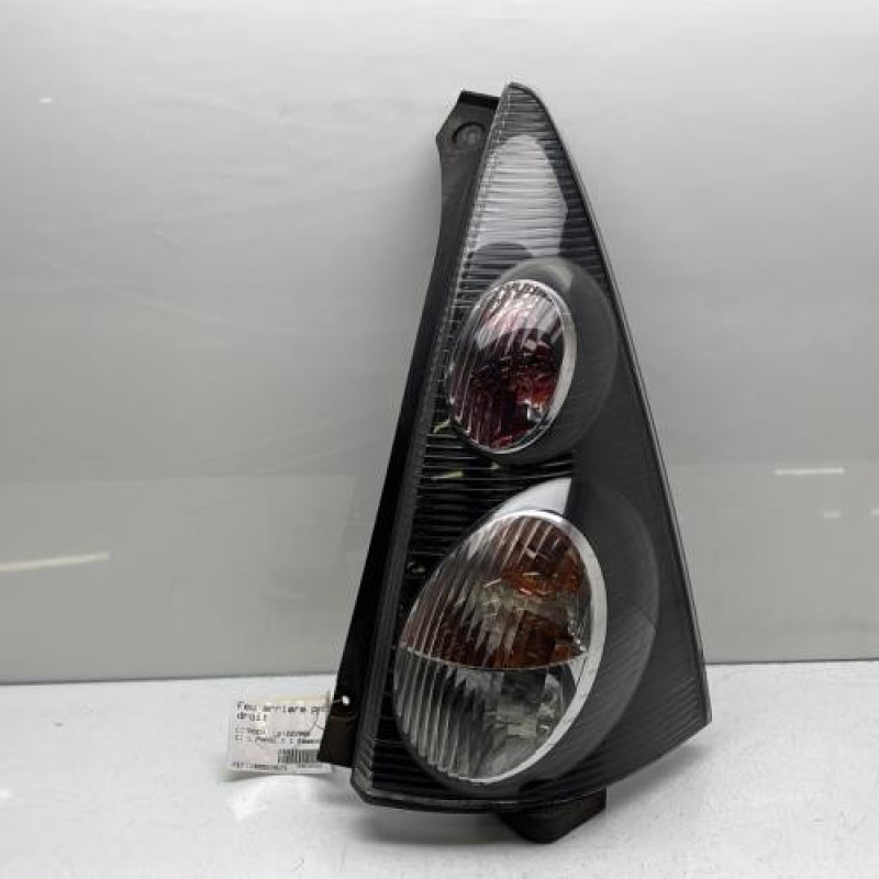 Feu arriere principal droit (feux) CITROEN C1 1 Photo n°1