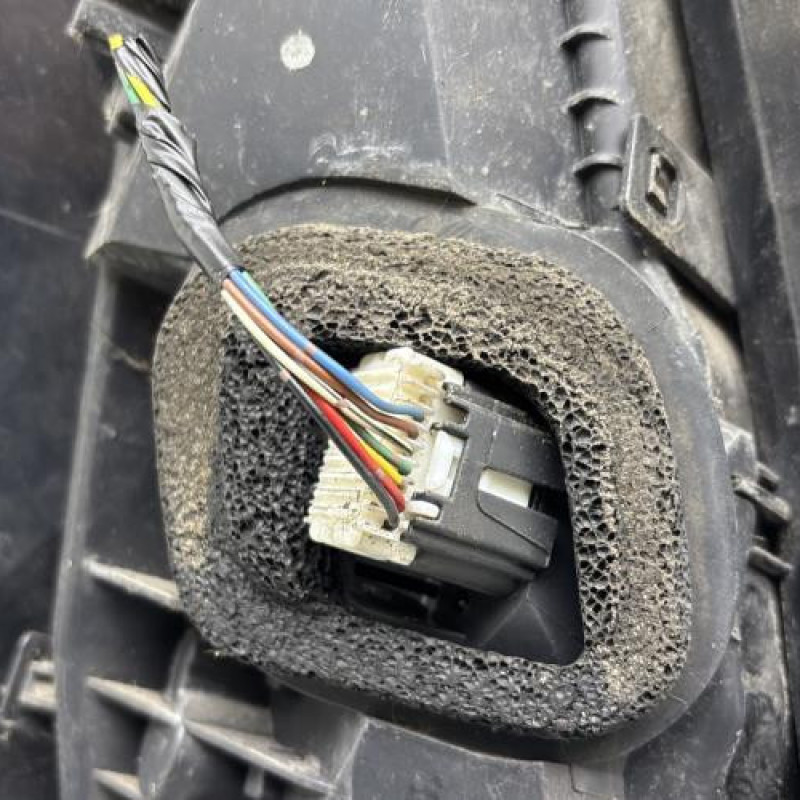 Feu arriere principal droit (feux) CITROEN C1 1 Photo n°6