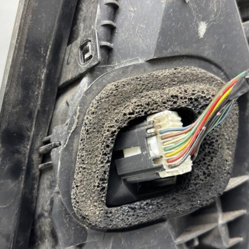 Feu arriere principal gauche (feux) CITROEN C1 1 Photo n°5