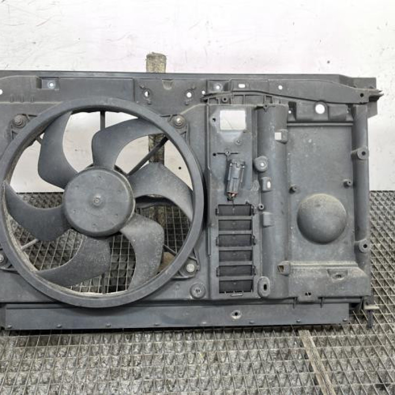 Face avant CITROEN C4 PICASSO 1 Photo n°1