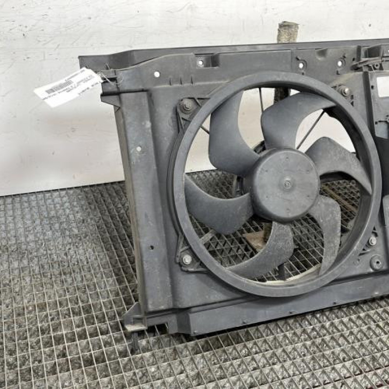 Face avant CITROEN C4 PICASSO 1 Photo n°2