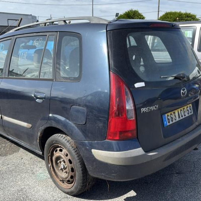 Feu arriere principal droit (feux) MAZDA PREMACY Photo n°10