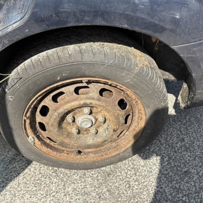 Feu arriere principal droit (feux) MAZDA PREMACY Photo n°20