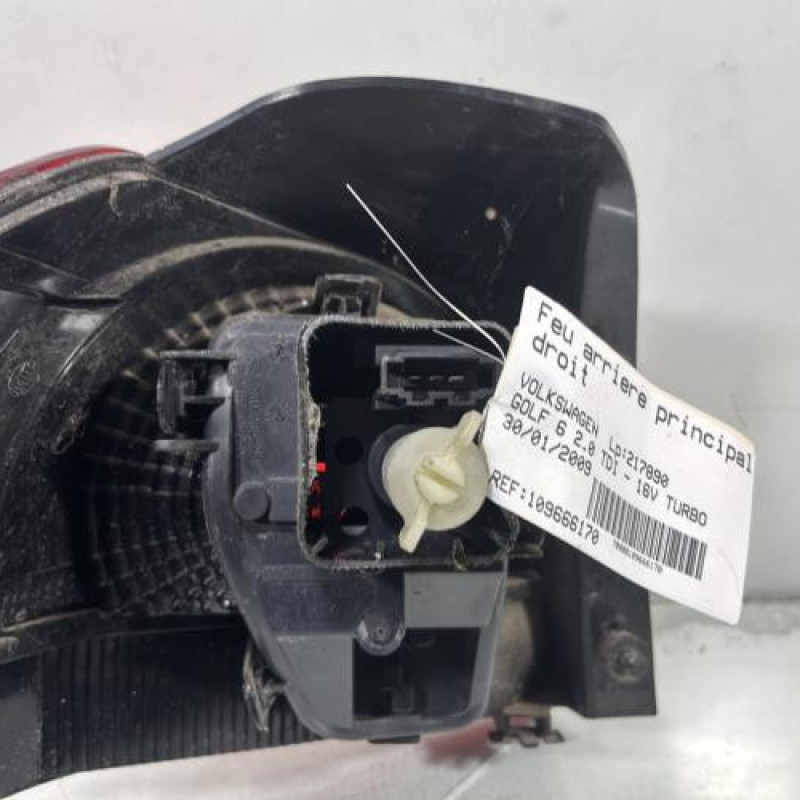 Feu arriere principal droit (feux) VOLKSWAGEN GOLF 6 Photo n°4
