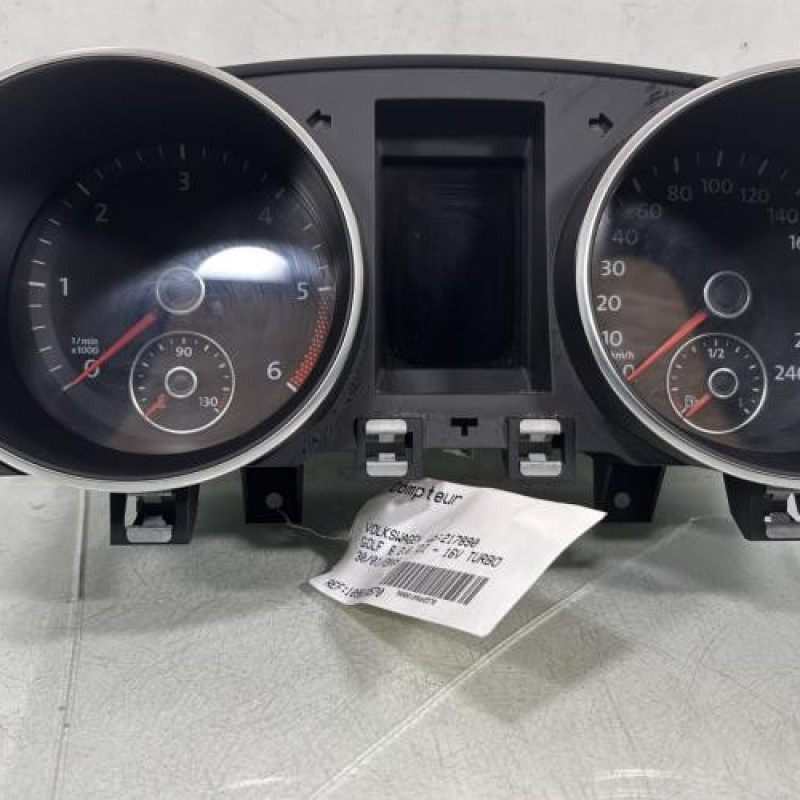 Compteur VOLKSWAGEN GOLF 6 Photo n°1