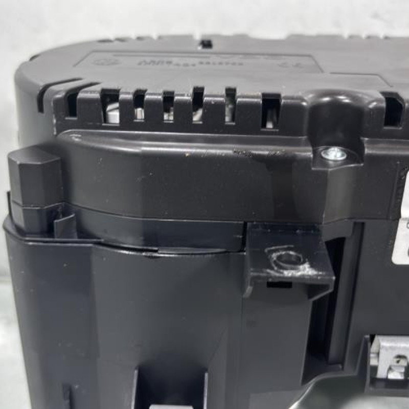 Compteur VOLKSWAGEN GOLF 6 Photo n°7