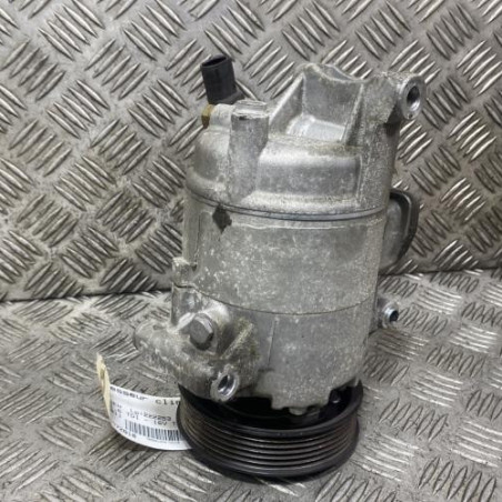 Compresseur clim VOLKSWAGEN GOLF 6 Photo n°1