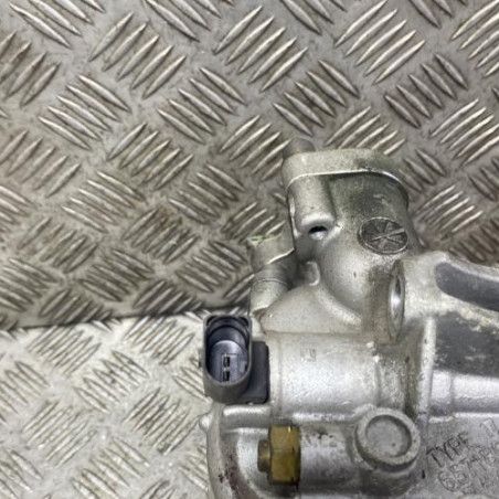 Compresseur clim VOLKSWAGEN GOLF 6