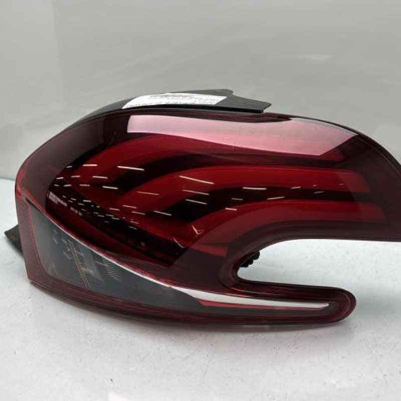 Feu arriere principal droit (feux) PEUGEOT 208 1 Photo n°4