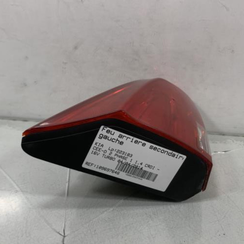 Feu arriere secondaire gauche (feux) KIA CEE-D 2 Photo n°2