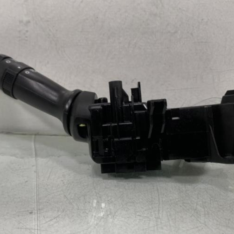 Commodo phare KIA CEE-D 2 Photo n°4