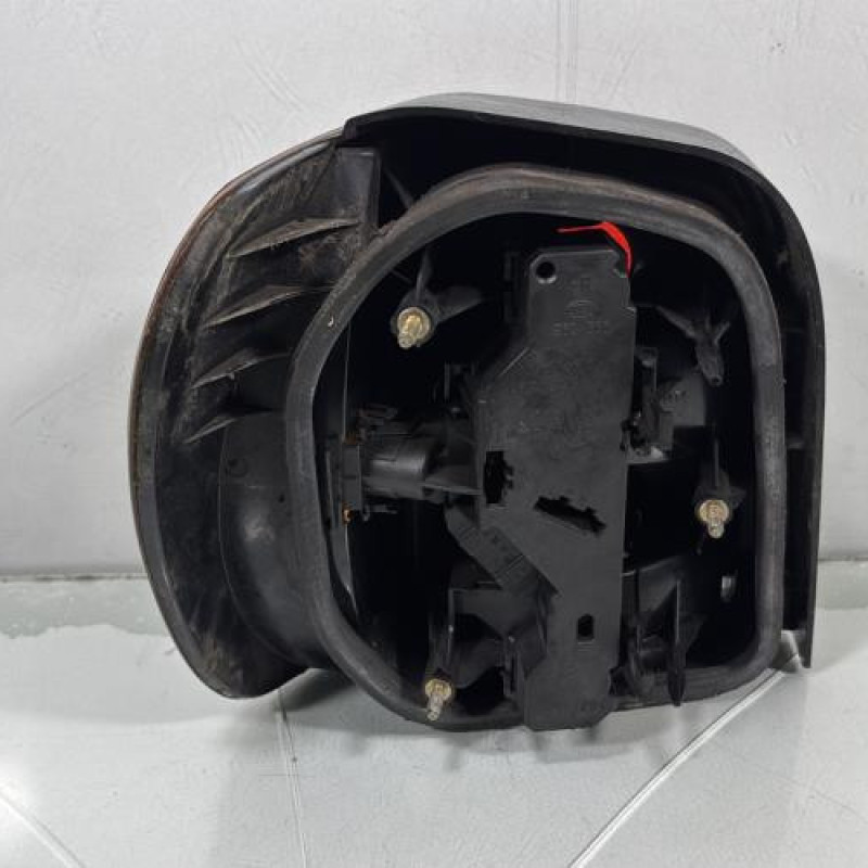 Feu arriere principal droit (feux) VOLKSWAGEN POLO 3 Photo n°3