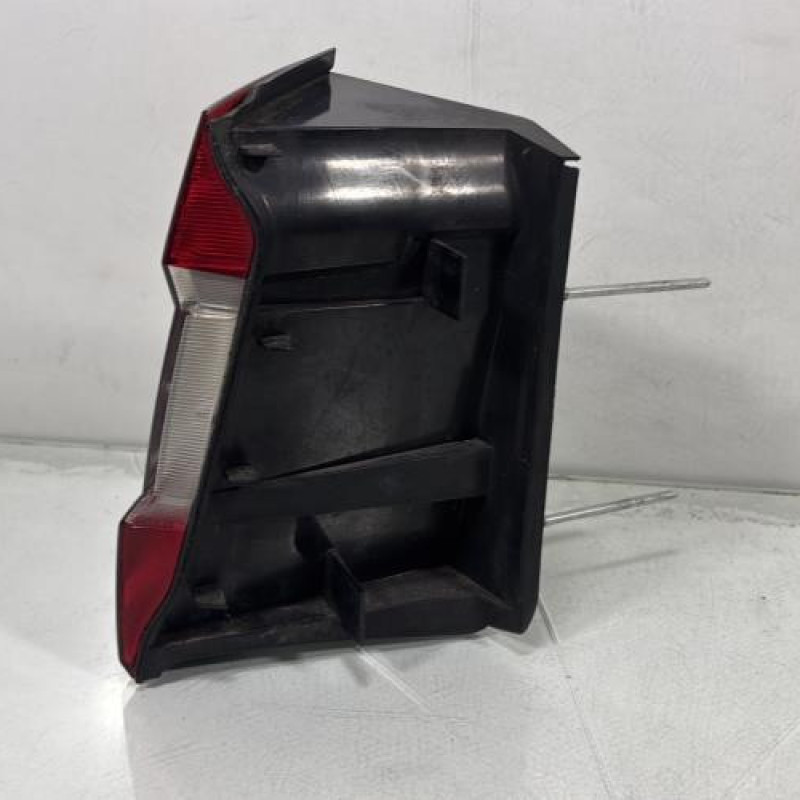 Feu arriere principal gauche (feux) FORD GALAXY 2 Photo n°2