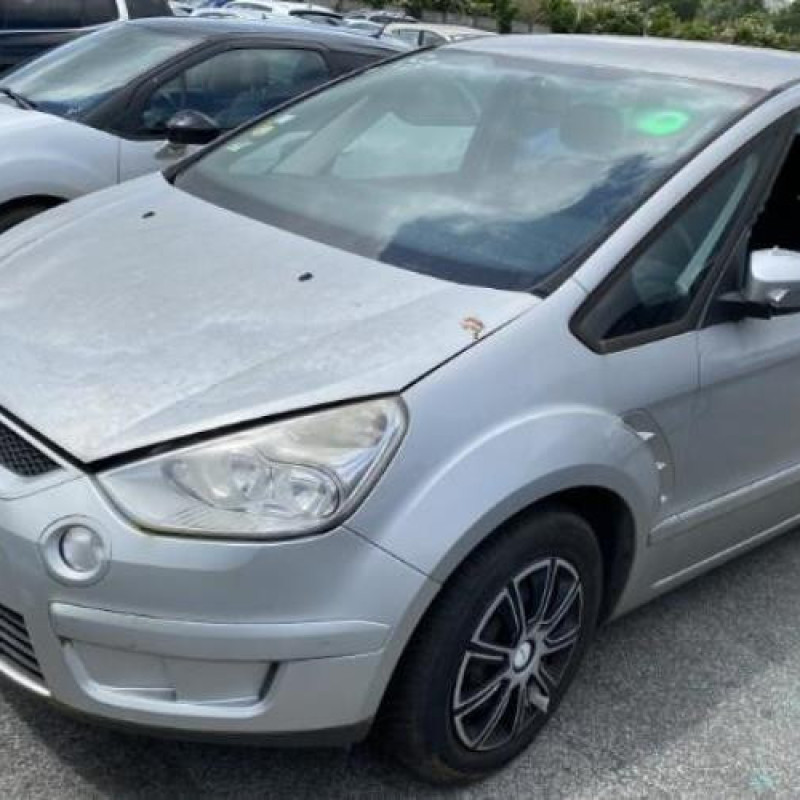 Feu arriere secondaire gauche (feux) FORD S-MAX 1 Photo n°17