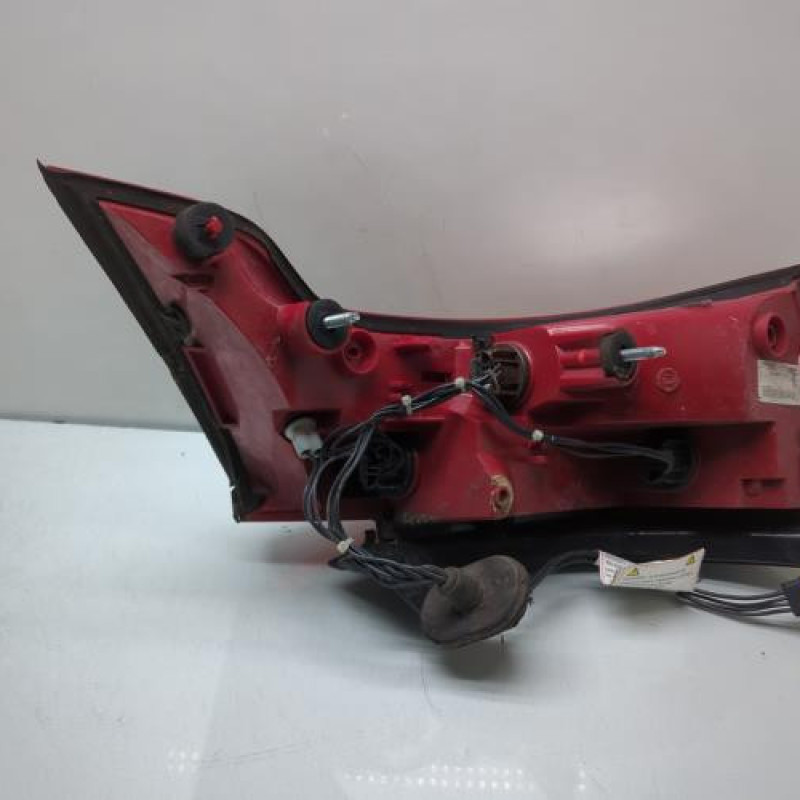 Feu arriere principal gauche (feux) CITROEN C6 Photo n°4