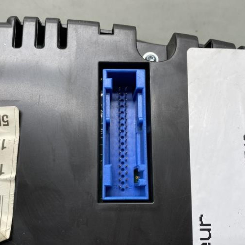 Compteur VOLKSWAGEN SCIROCCO 3 Photo n°4