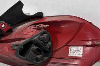 Feu arriere principal gauche (feux) RENAULT CLIO 3