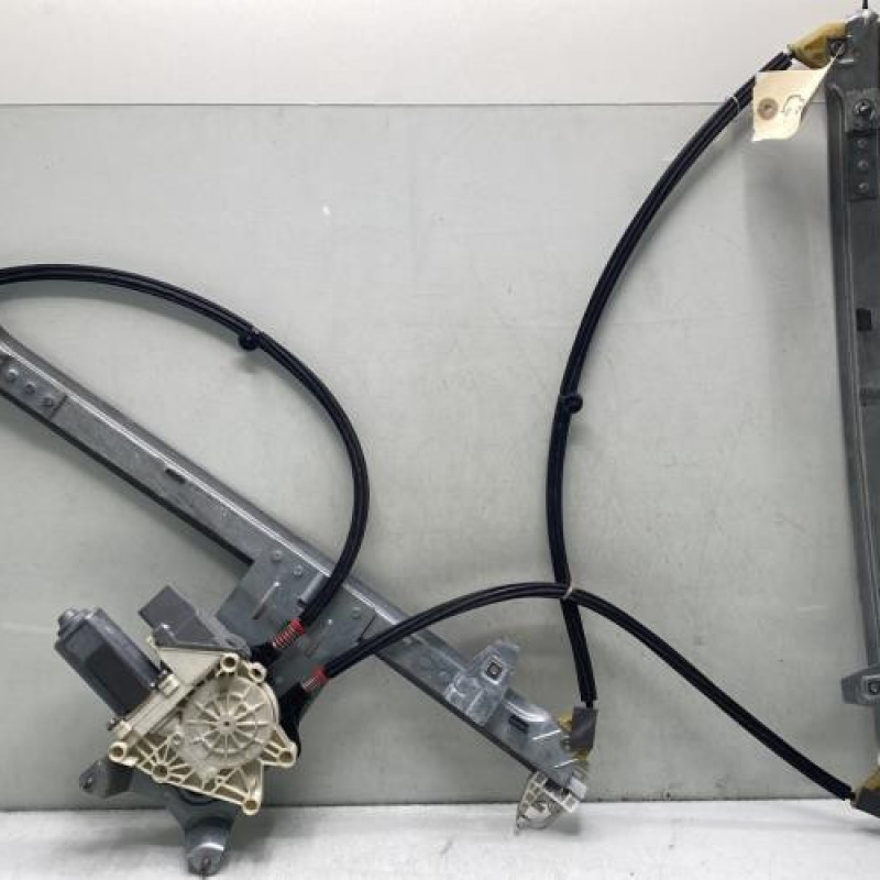 Leve vitre electrique avant gauche CITROEN XSARA PICASSO Photo n°1